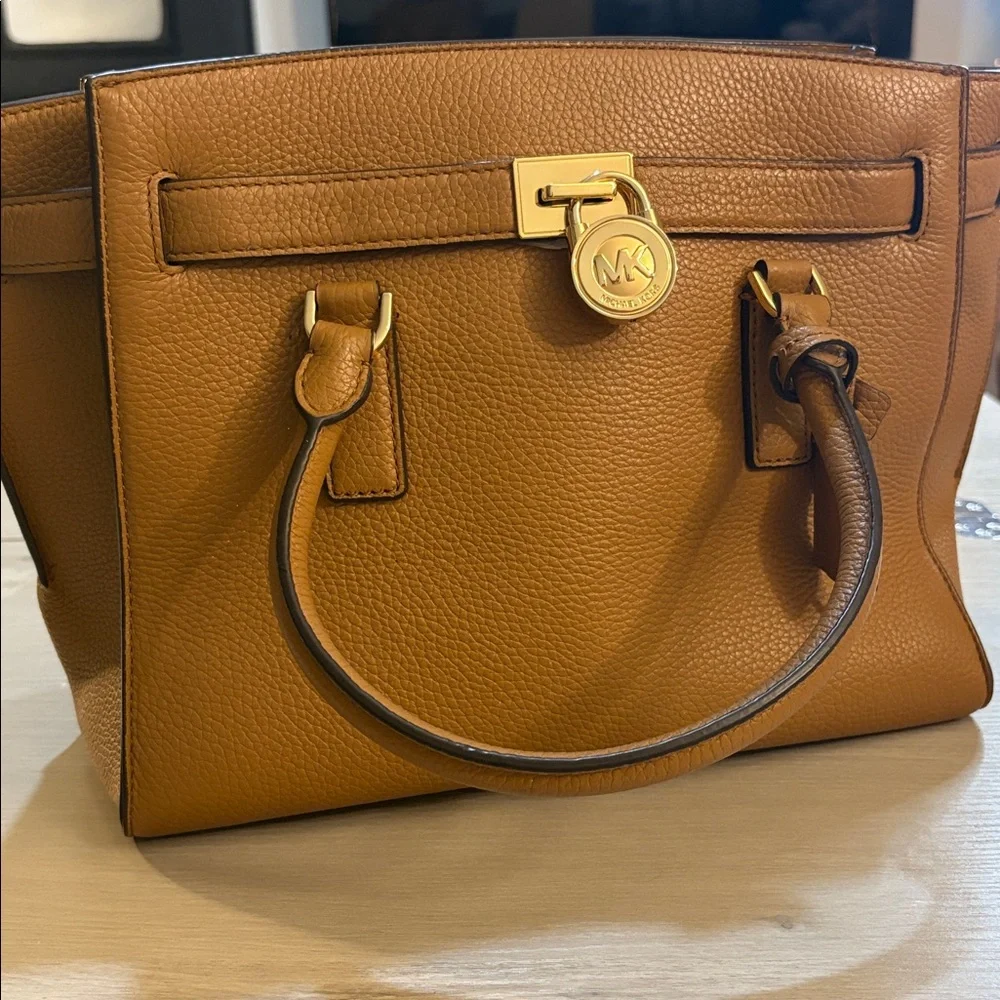 NWT Michael Kors Brown Hamilton Traveler‎ Large Leather Satchel